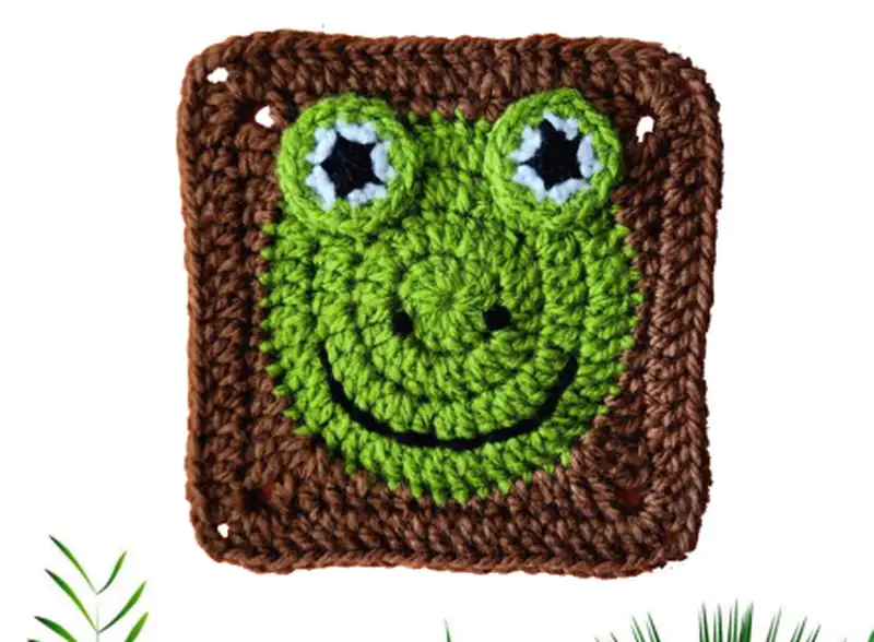 Complimentary Beginner Friendly crochet pattern: Frog Granny Square Crochet Pattern - Simple to follow guide