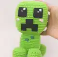 Kawaii Creeper Amigurumi Pattern step 3 - details and accessories