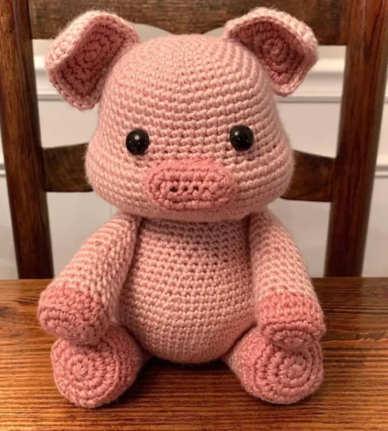 Complimentary Beginner Friendly crochet pattern: Adorable Pig Amigurumi Pattern - Simple to follow guide
