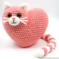Heart Cat and Bunny Amigurumi Pattern step 1 - construction progress