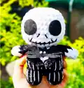 Jack Skellington Amigurumi Pattern step 3 - details and accessories
