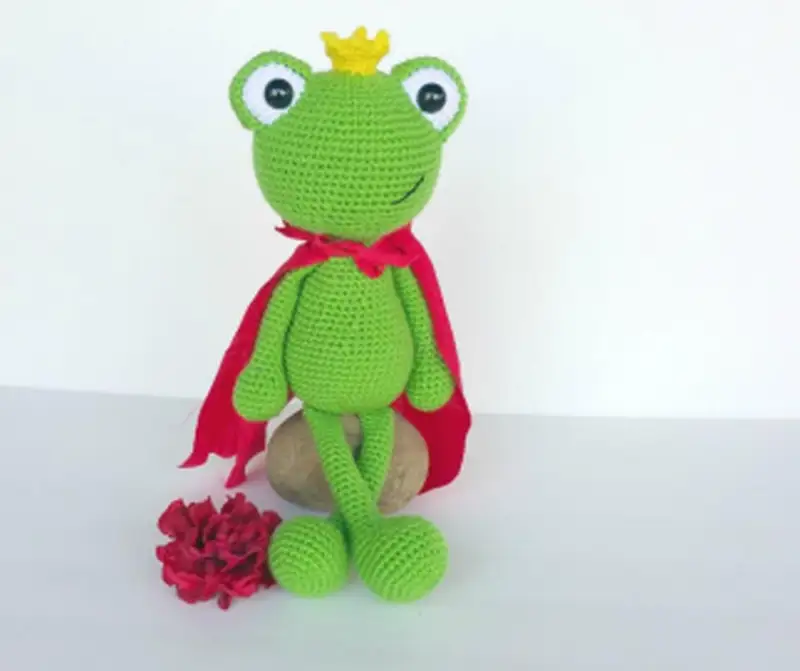 Complimentary Intermediate crochet pattern: Frog Prince Amigurumi Pattern - Simple to follow guide