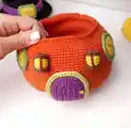 Pumpkin House Halloween Crochet Pattern step 4 - final assembly and finishing