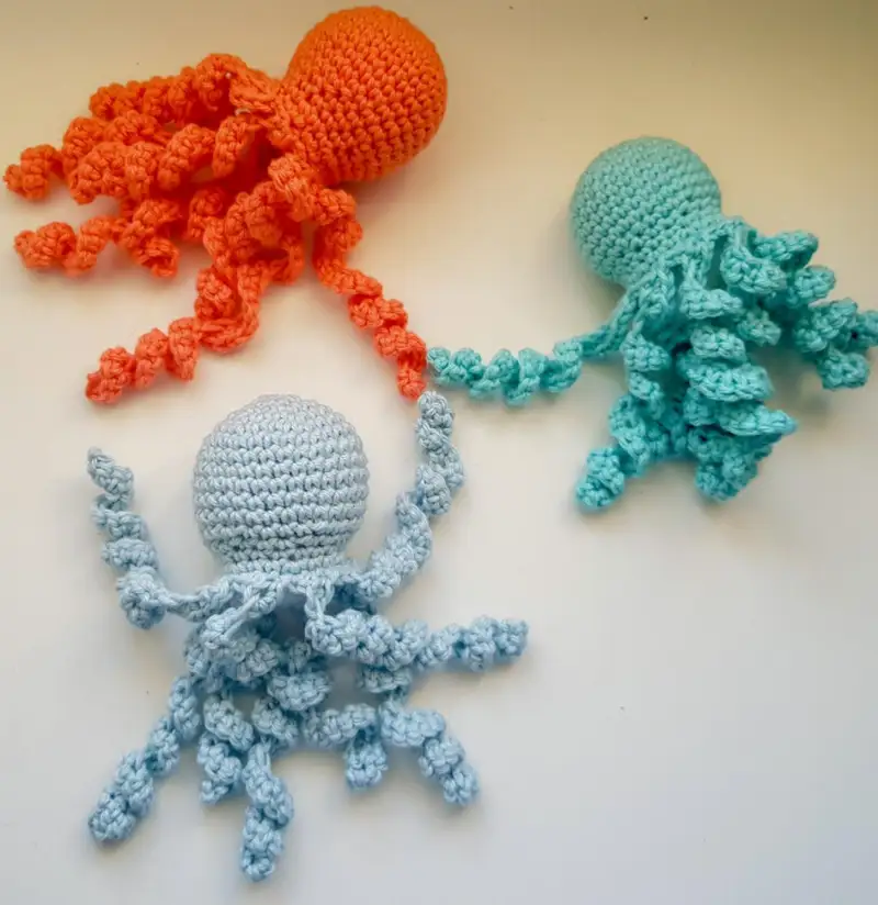 Complimentary Beginner Friendly crochet pattern: Crochet Octopus Pattern - Simple to follow guide