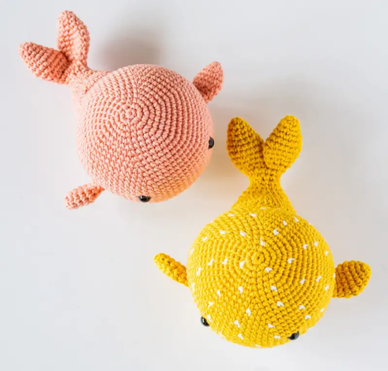 Complimentary Intermediate crochet pattern: Wallace and Wanda Whale Amigurumi Pattern - Simple to follow guide