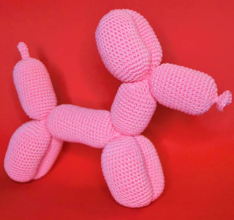 Complimentary Intermediate crochet pattern: Niahs Balloon Dog Amigurumi Pattern - Simple to follow guide