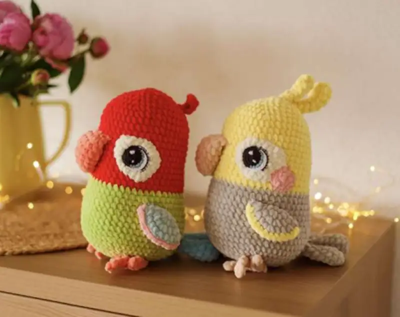 Complimentary Intermediate crochet pattern: Lovebird and Parrot Amigurumi Pattern - Simple to follow guide