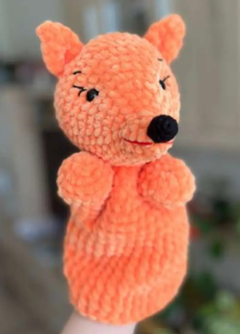 Complimentary Intermediate crochet pattern: Fox Hand Puppet Amigurumi Pattern - Simple to follow guide