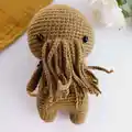 Baby Cthulhu Amigurumi Pattern step 1 - construction progress