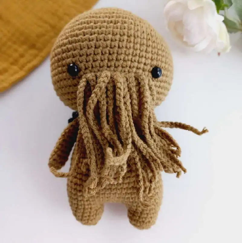 Complimentary Intermediate crochet pattern: Baby Cthulhu Amigurumi Pattern - Simple to follow guide