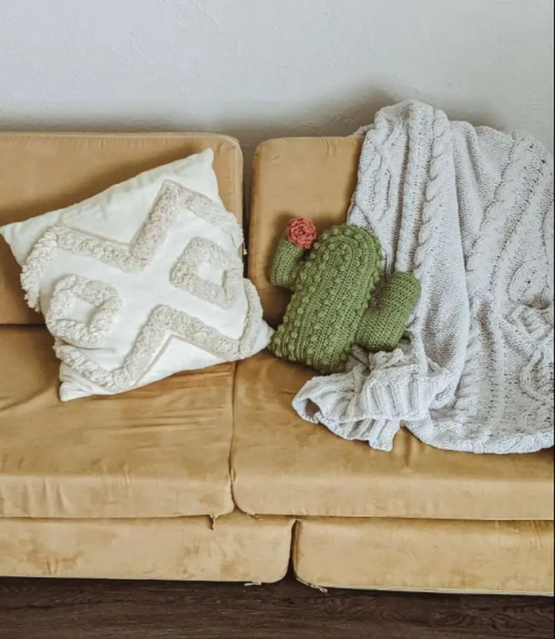 Complimentary Intermediate crochet pattern: Crochet Cactus Pillow Pattern - Simple to follow guide