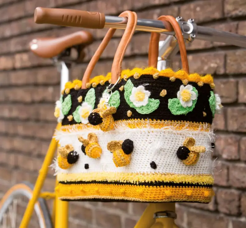 Complimentary Intermediate crochet pattern: Bee Flower Straw Bag Crochet Pattern - Simple to follow guide