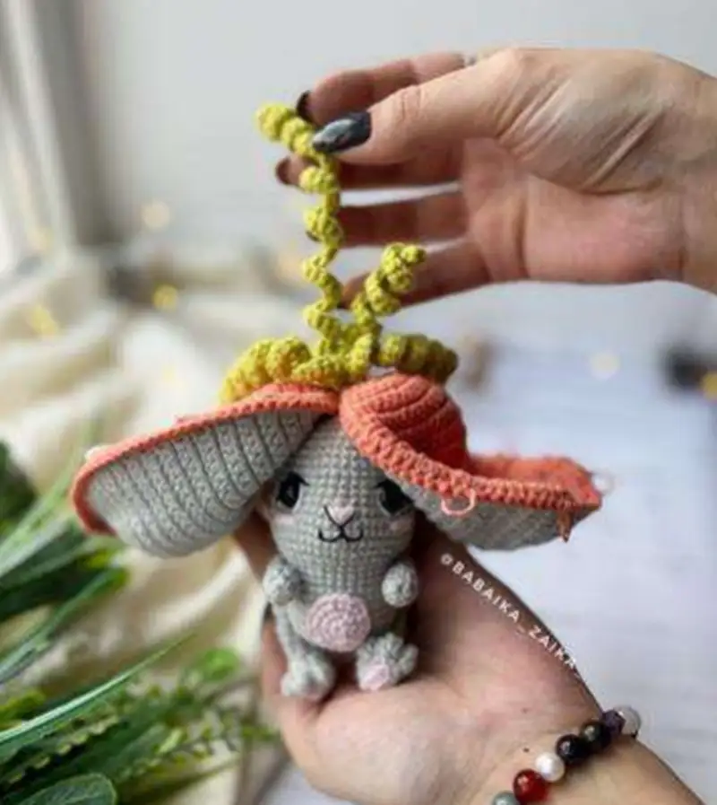 Complimentary Intermediate crochet pattern: Bunny-Carrot Amigurumi Pattern - Simple to follow guide